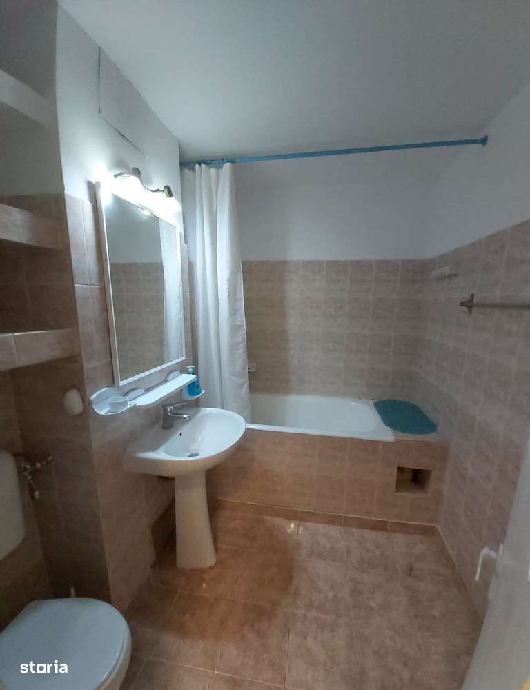 Vanzare Apartament 4 camere - decomandat 102 MP- bloc MONOLIT - UNIRII-5