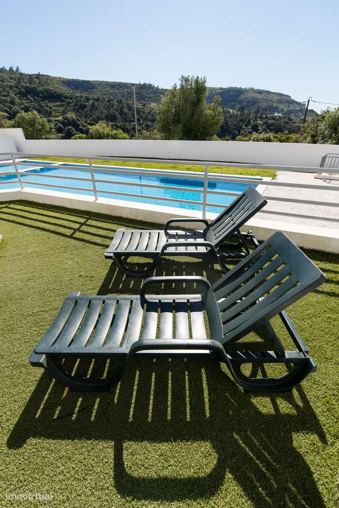 Apartamento T2 logradouro piscina vista mar e vila Sesimbra-11
