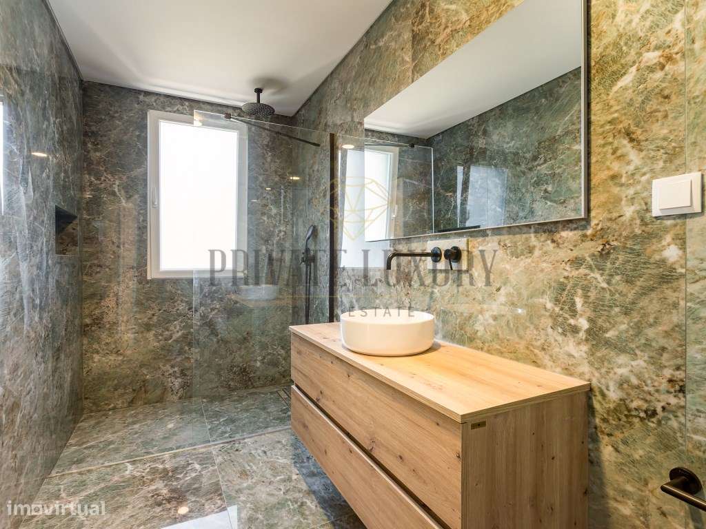 Moradia de Luxo T5 com Piscina em Belas, Sintra | Design Contemporâ...-19