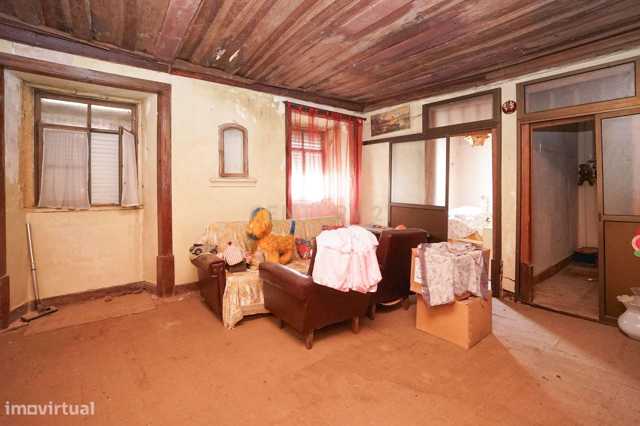 Duas Casas Usadas em Foz de Arouce, Lousã - 567m² por 150.000€ - Grande imagem: 5/24