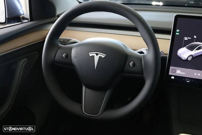 Tesla Model Y Long Range Tração Integral - 36