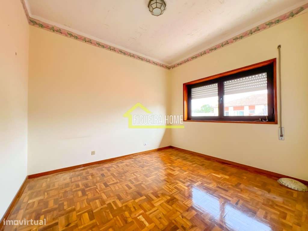 Andar de moradia com 4 quartos, garagem e anexo-23