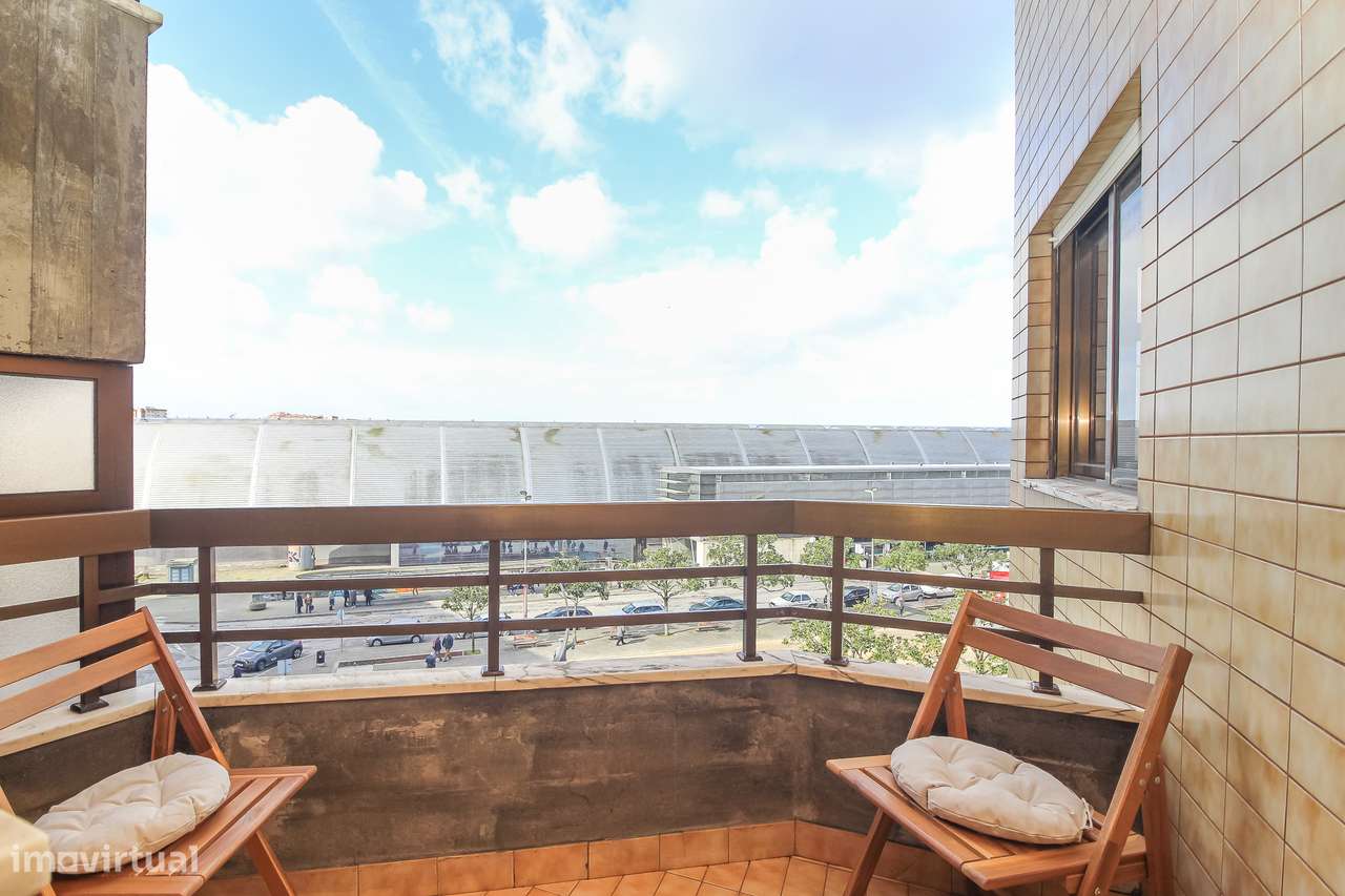 T2+1 em frente à estação de Ermesinde- Arrendamento - Grande imagem: 4/24