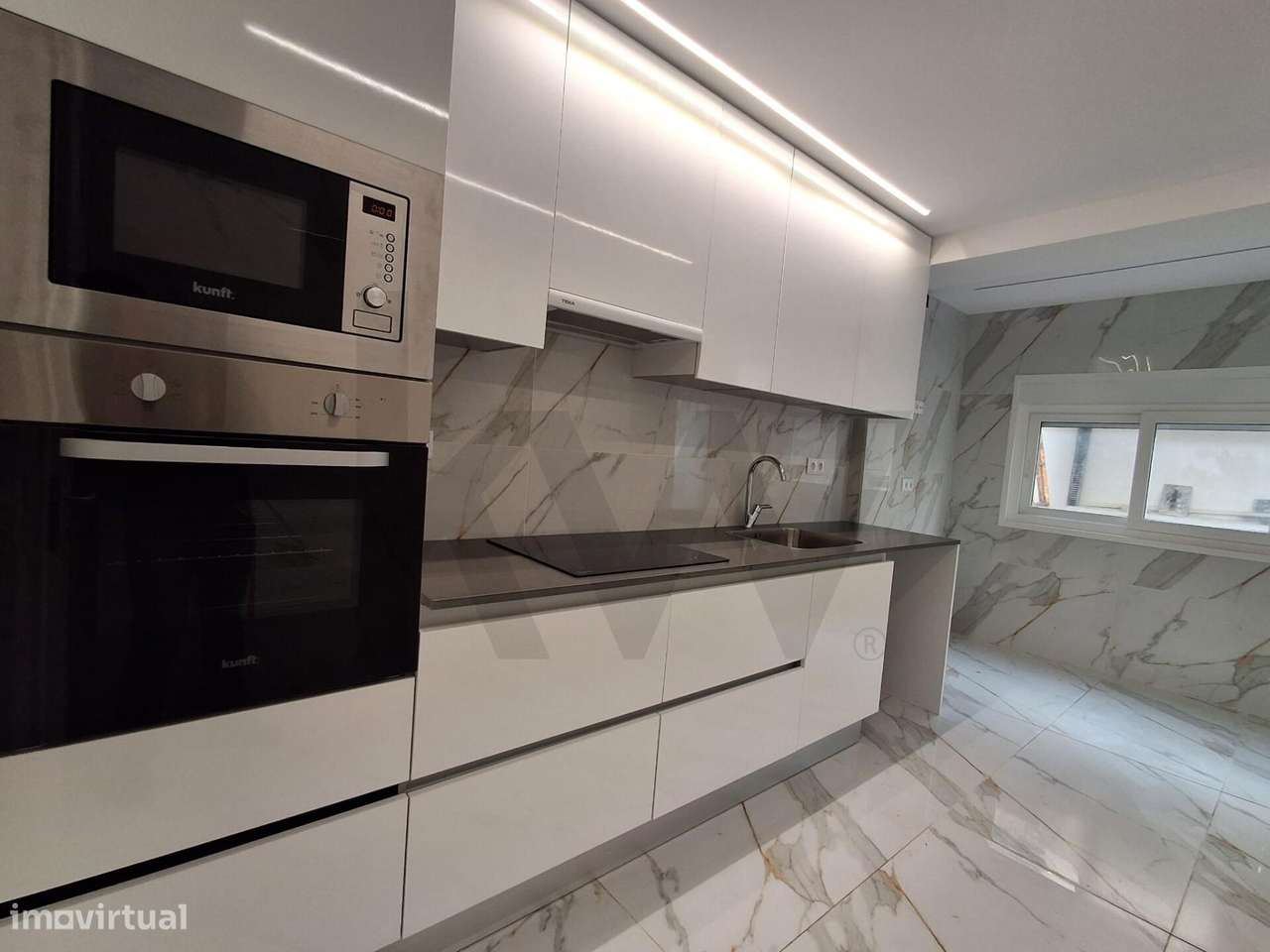 Apartamento T2+1 Totalmente Remodelado com Pátio de 73 m2 – Corroios, - Grande imagem: 4/15