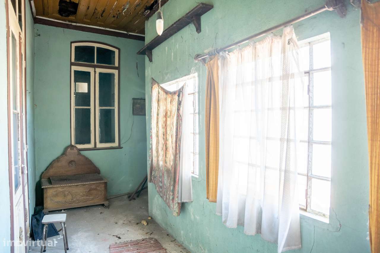 Imóvel com carácter e muito potencial de valorização.-22