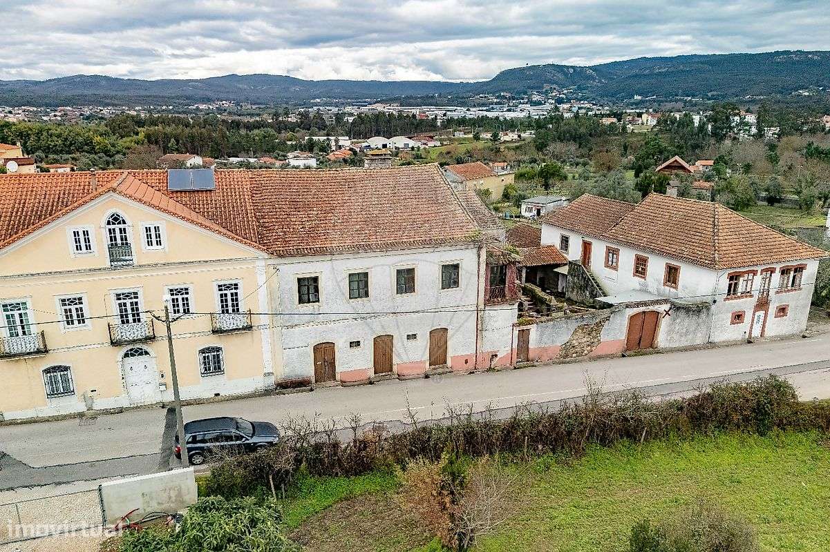 Moradia T4 para venda - Grande imagem: 2/28