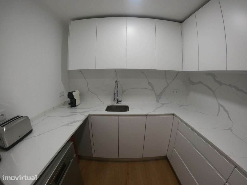 Lisboa T2 Calçada Garçia 2º - Grande imagem: 4/36