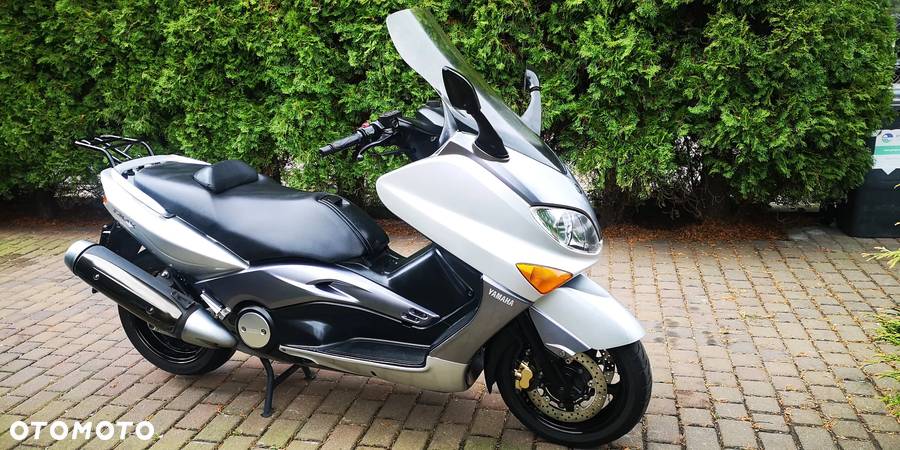 Yamaha Tmax - 20