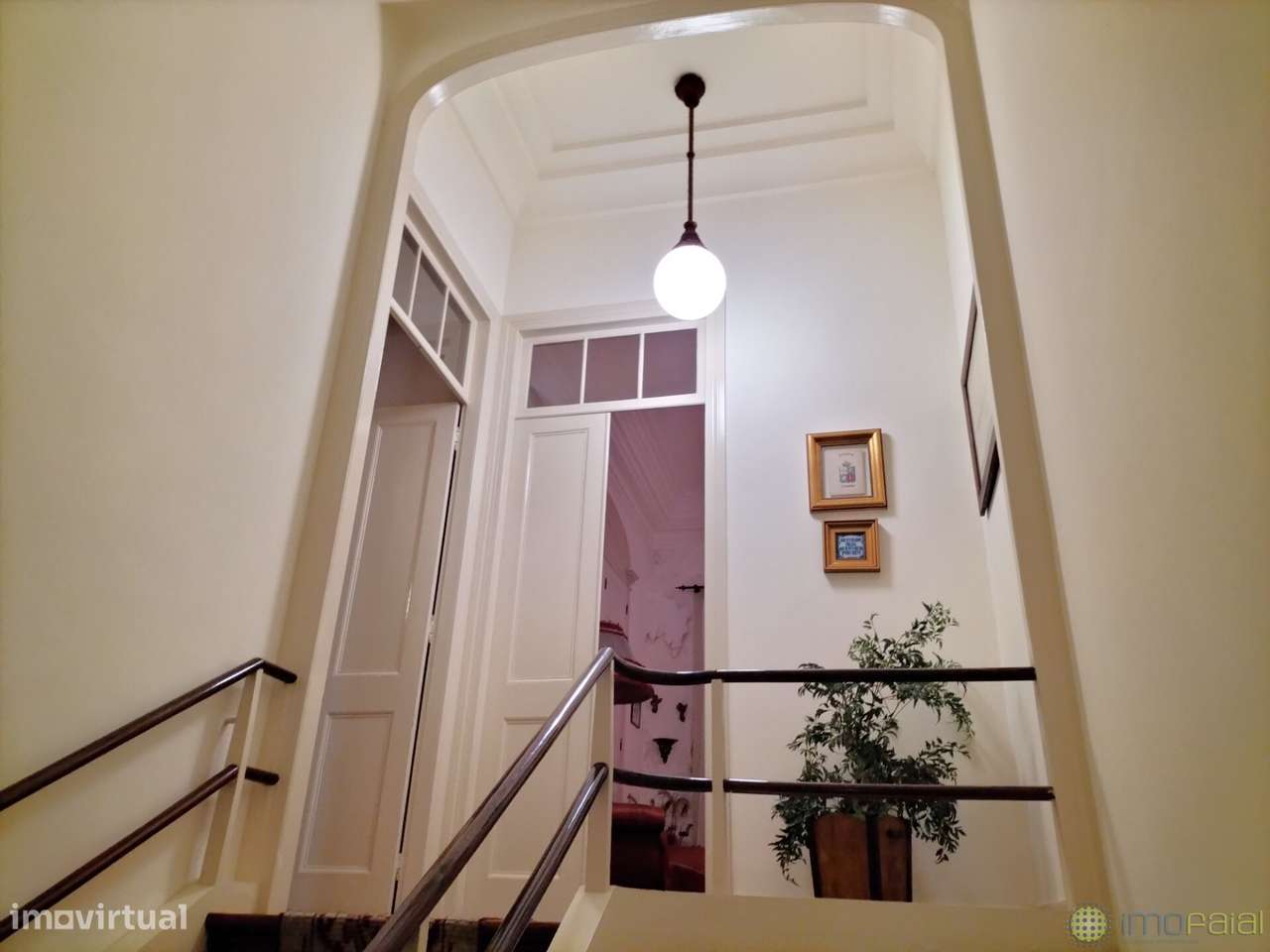 T7 + 2 Espaços Comerciais|Matriz-8