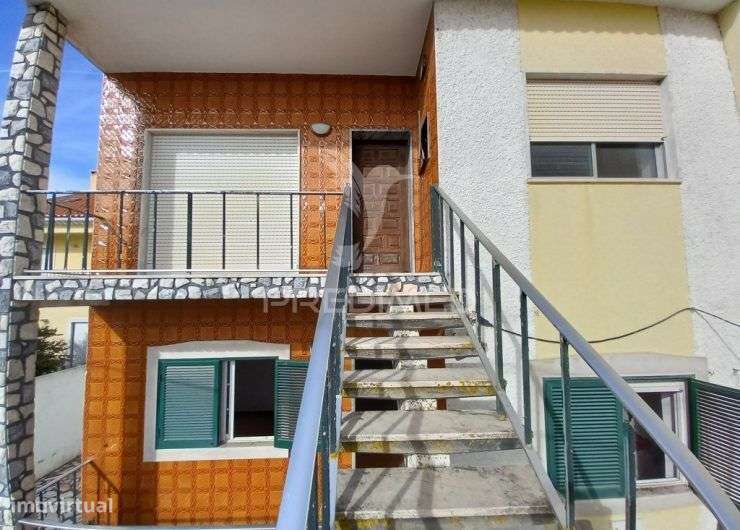 Moradia T2 com grande Terraço e espaço exterior - Grande imagem: 3/25