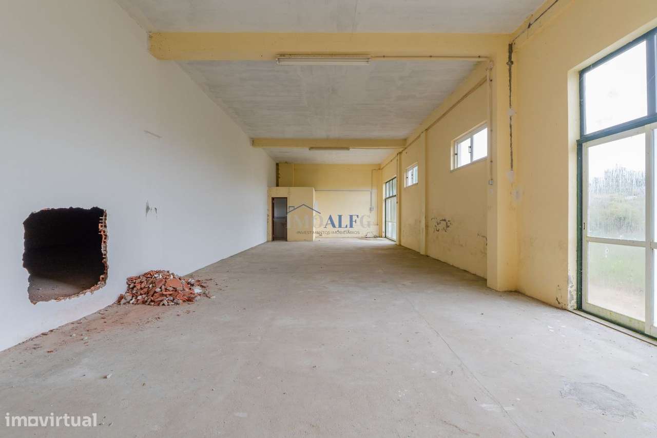 Moradia T7 com terreno perto de Vila Franca de Xira-51