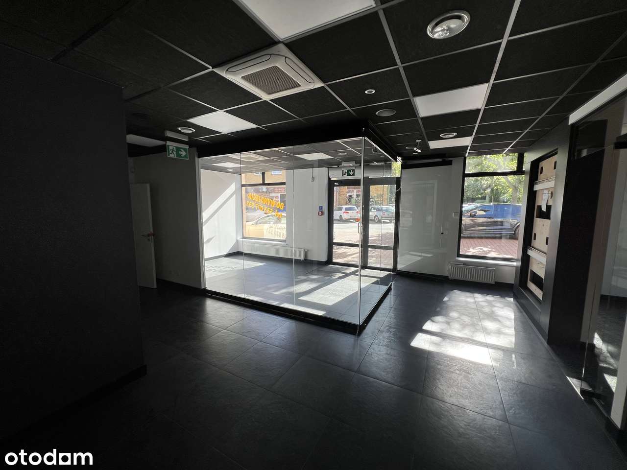 Lokal w centrum Obornik Śląskich - w pełni wykończony - Pełny obrazek: 4/15