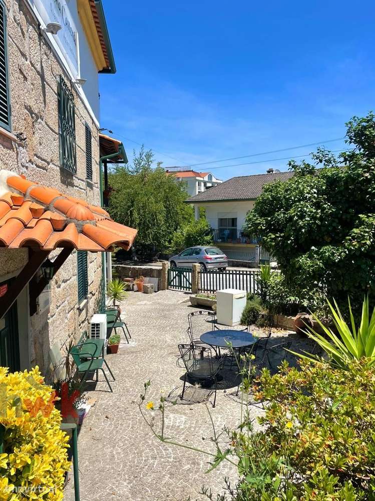 Casa Rustica 6 Suítes + 6 Apartamentos - Licença AL-40