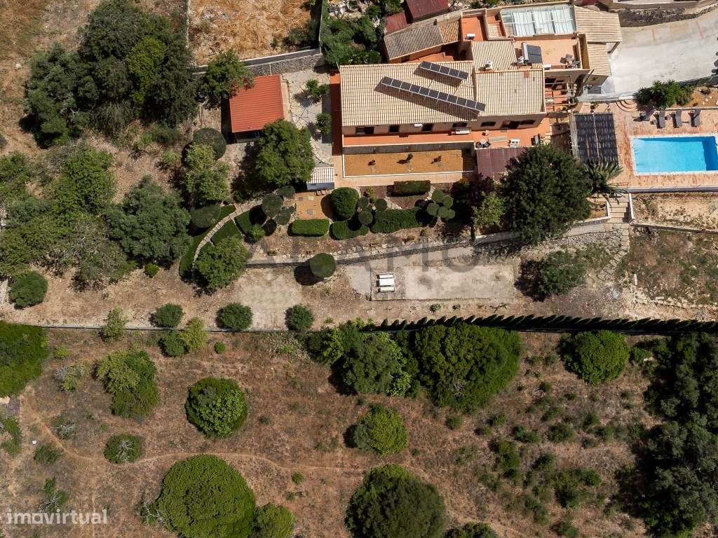 Villa tradicional com piscina em Loulé-8