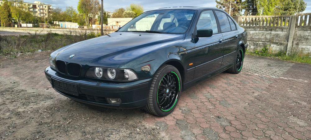 BMW 5 Series E39 528i 1998