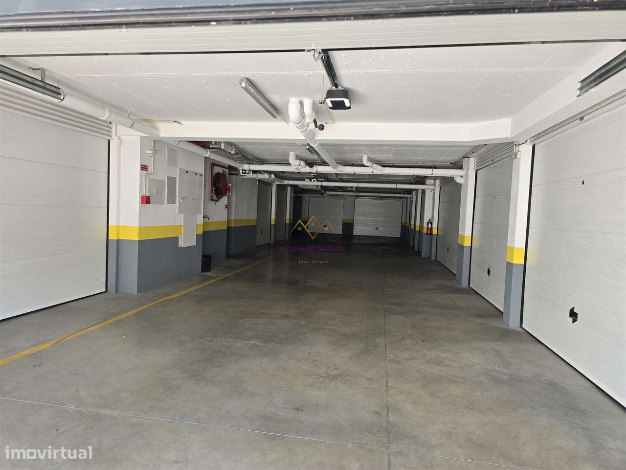 T4 com Piscina em Alverca-44