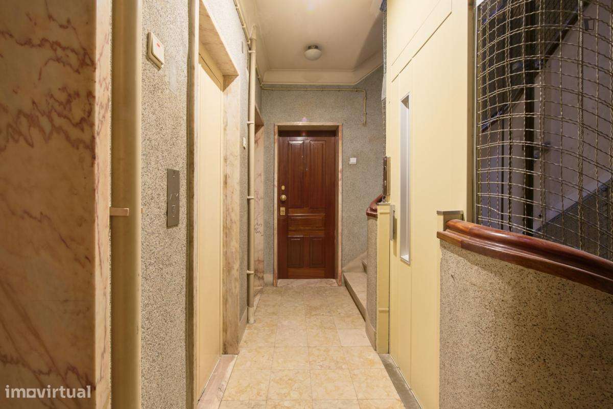 Quarto - localizado em Roma-Areeiro Lisbon - Grande imagem: 5/7