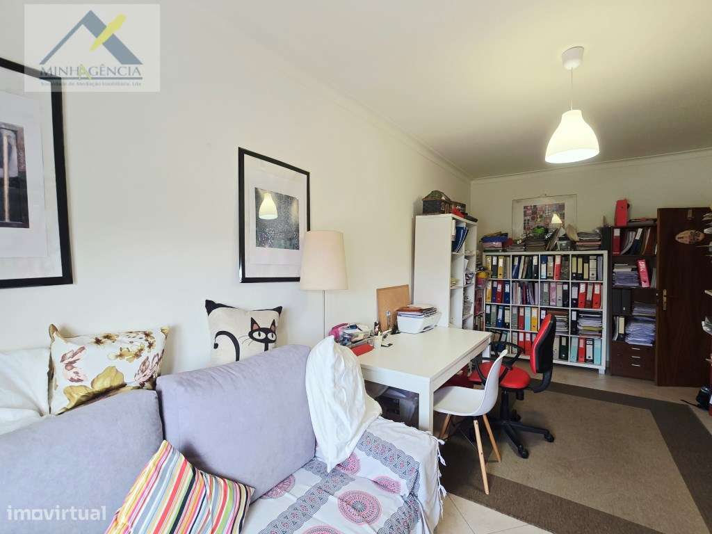 Apartamento T3 junto ao Alegro em Setúbal-21