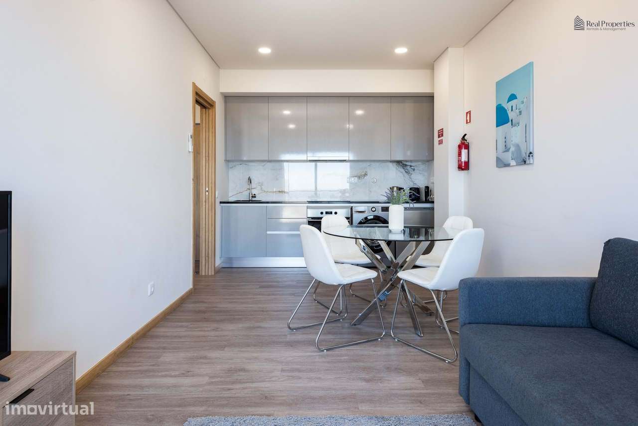 Apartamento T1 com Vista Mar e Marina  e Localização tranquila - Grande imagem: 4/23