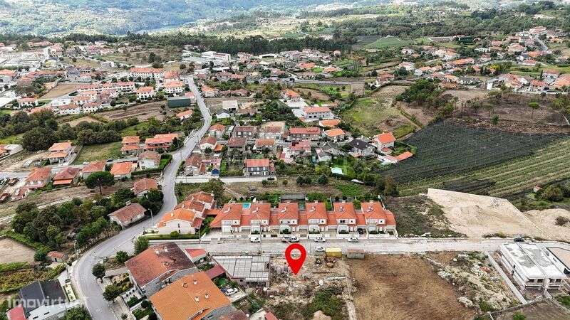 Moradia Geminada T3 / Marco de Canaveses, Vila Boa do Bispo - Grande imagem: 2/17