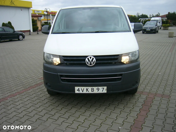 Volkswagen Transporter T5 LIFT - 2
