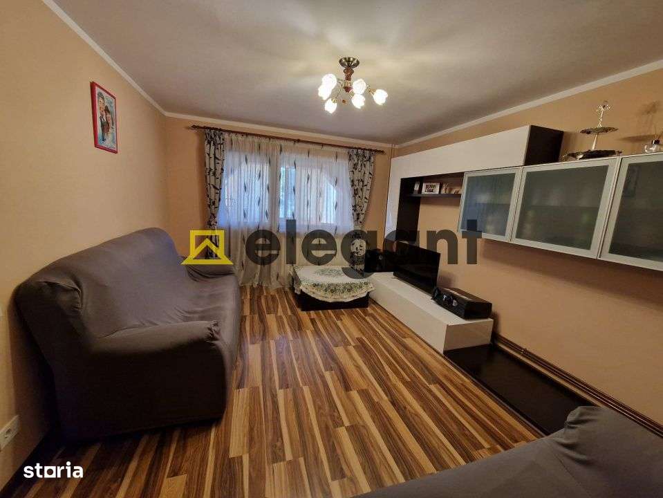 3 camere, decomandat, 71 mp, etaj 3, centrala, mobilat, Brazda-Consul - Imagine principală: 3/17