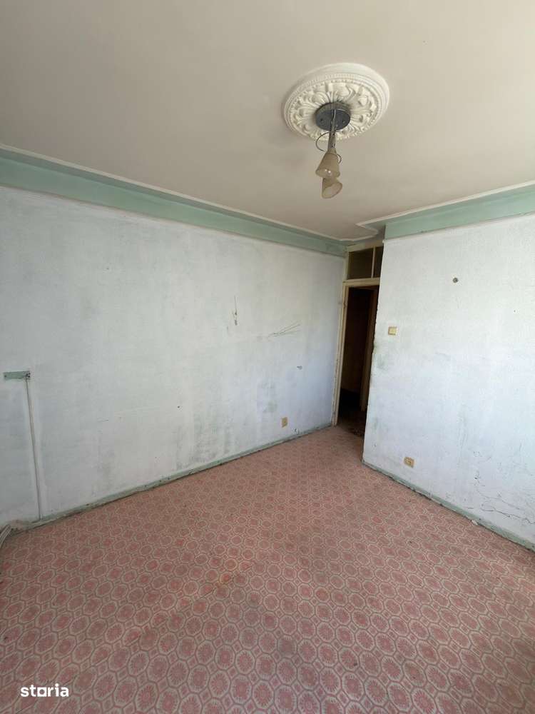 Apartament 2 camere, DECOMANDAT, Nicolina - Prima statie! Etaj 3-1