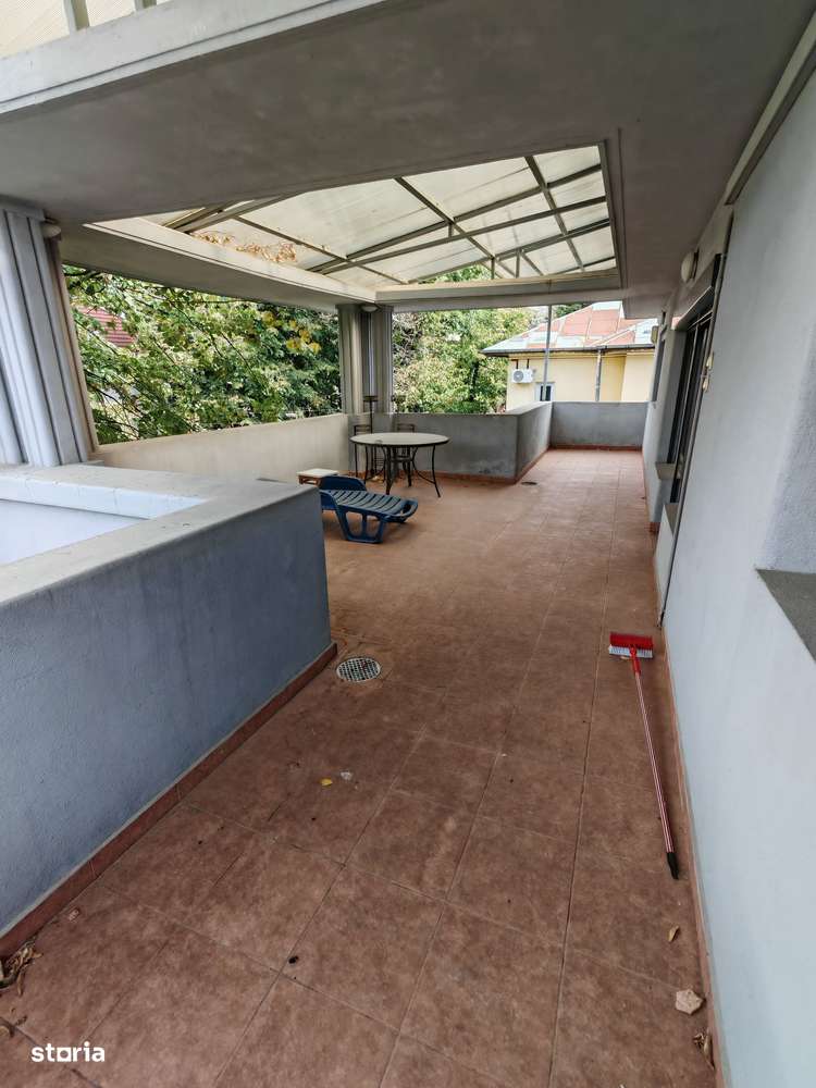 Vilă interbelică – Casin / Domenii – ideală clinica/ resedinta/ sediu-18