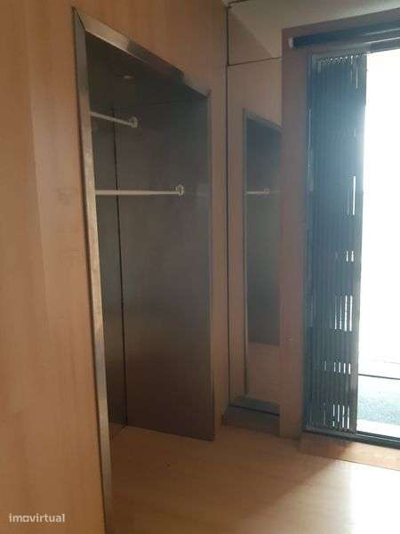 Loja ou escritório no centro de Santa Maria da Feira - Grande imagem: 4/8