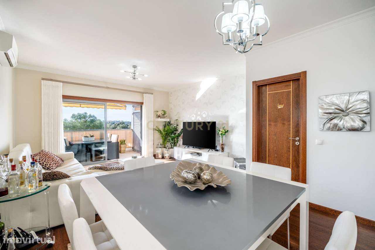 DUPLEX T2 DE CANTO COM AMPLAS VARANDAS E GARAGEM PERTO DA PRAIA!-16