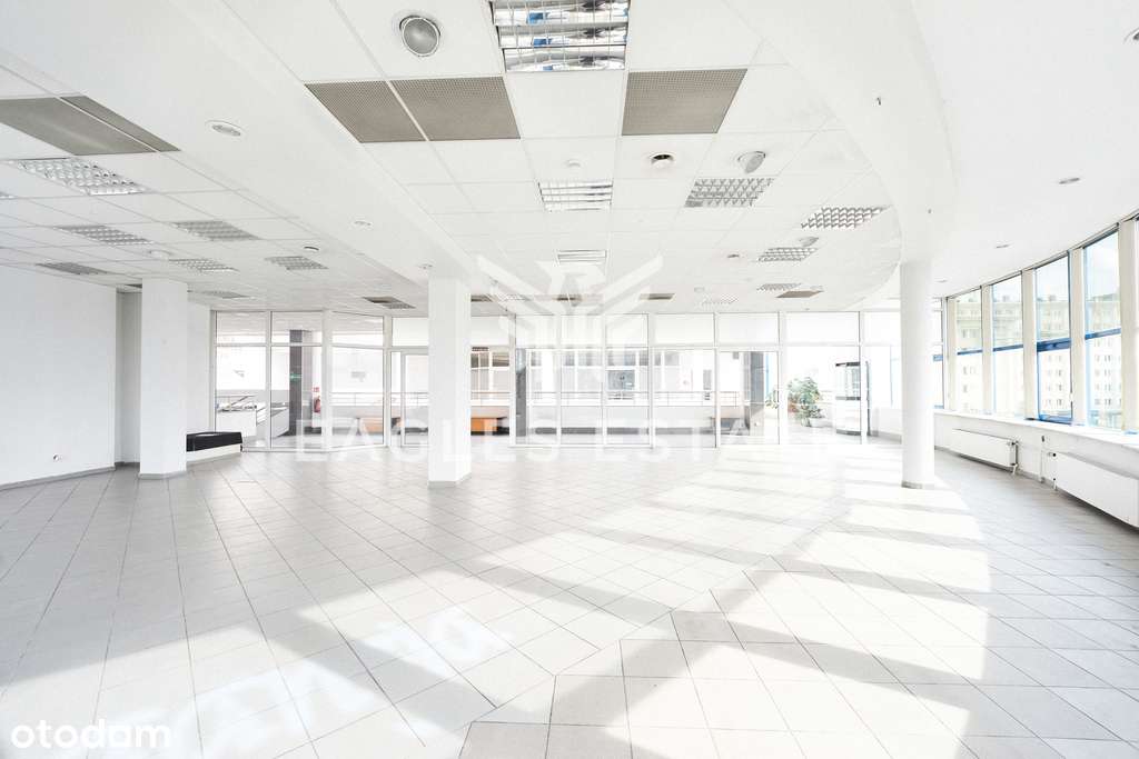 Witryna, winda, centrum – lokal 148 m² na sprzedaż - Pełny obrazek: 3/7
