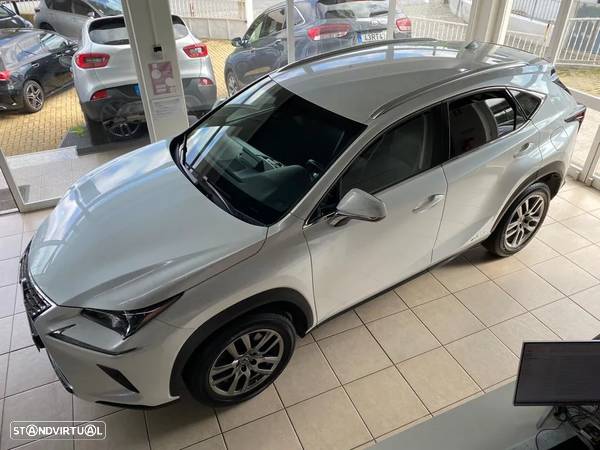 Lexus NX 300h Executive+ - 5