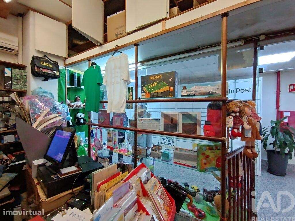 Loja / Estabelecimento Comercial em Carcavelos e Parede de 26,00 m2 - Grande imagem: 4/24