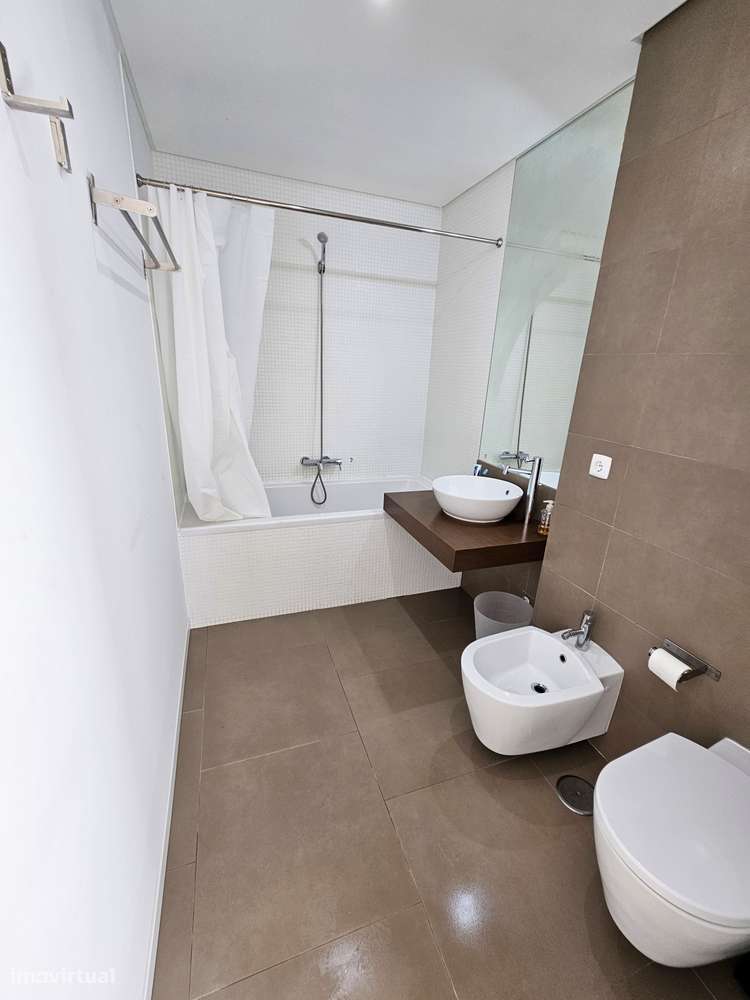 Luxo Contemporâneo à Beira-Mar _ Moradia T3+1 em Condomínio-13