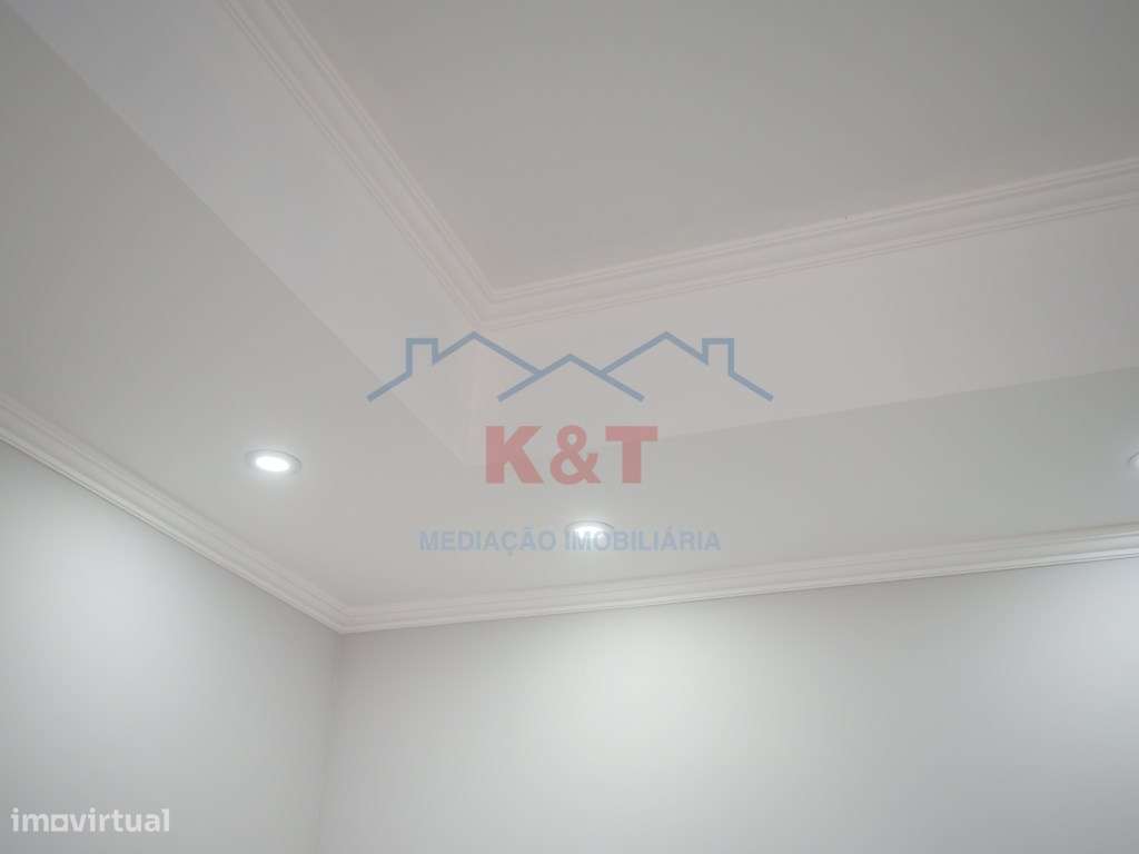 Moradia T3 em Banda na Boca do Rio - Mexilhoeira da carregação, Est... - Grande imagem: 5/55