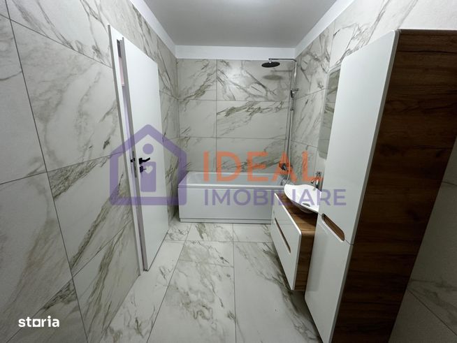 Apartament cu 3 camere și balcon de vânzare ,în zona Doamna Stanca-7