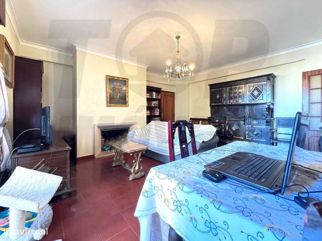 Apartamento T3 para remodelar - CARCAVELOS - 470.000€-15