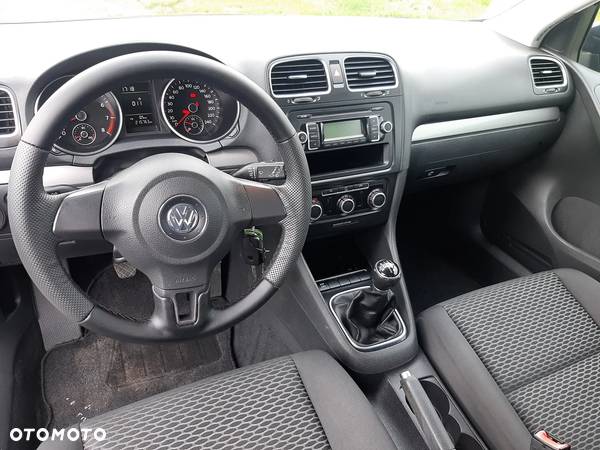 Volkswagen Golf VI 1.6 Trendline - 6