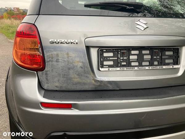 Suzuki SX4 2.0 DDiS 4x4 Style - 10