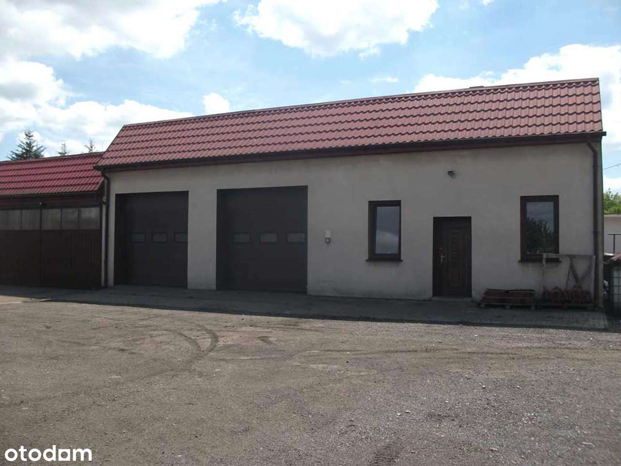 Nieruchomość komercyjna z budynkiem mieszkalnym na sprzedaż-3