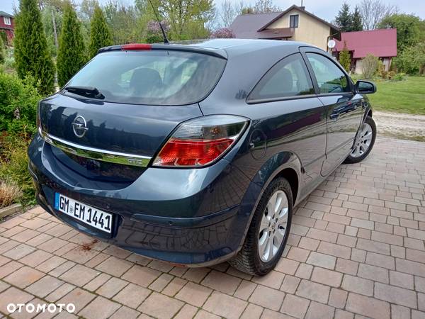 Opel Astra III GTC 1.6 Sport - 9