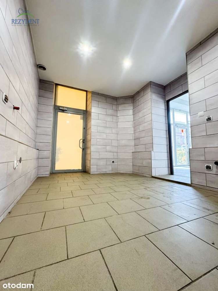 Lokal usługowy na sprzedaż-10