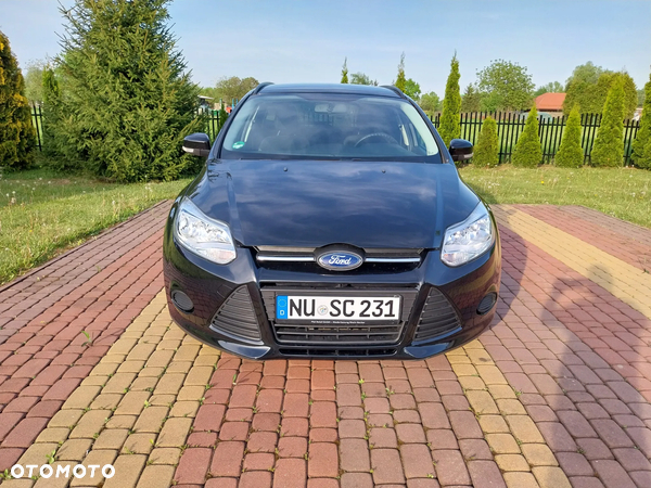 Ford Focus 1.6 Trend PowerShift - 2
