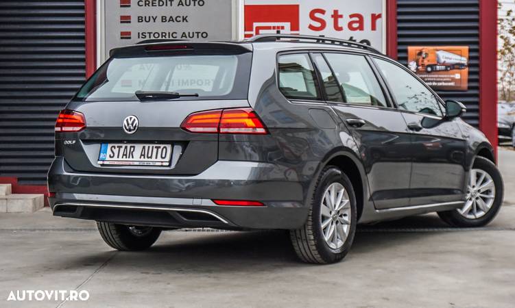 Volkswagen Golf 1.6 TDI Highline - 7