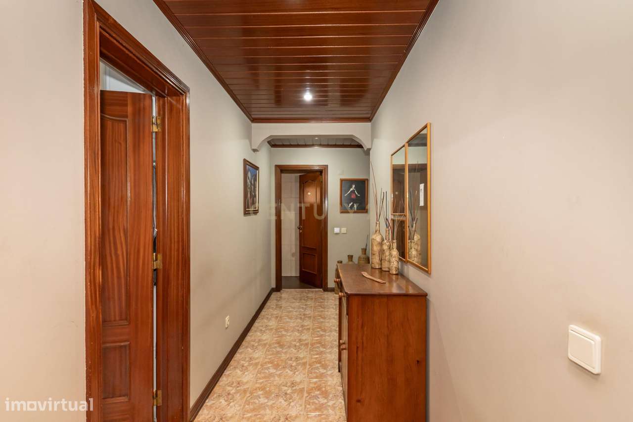 Apartamento T2 com Excelentes Áreas –  Terroa, Setúbal - Grande imagem: 3/31