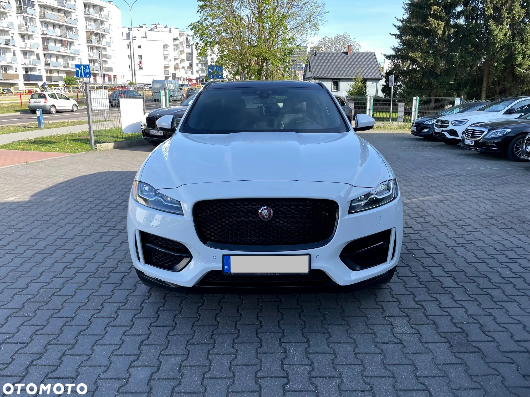 Jaguar F-Pace 35t AWD Prestige - 18