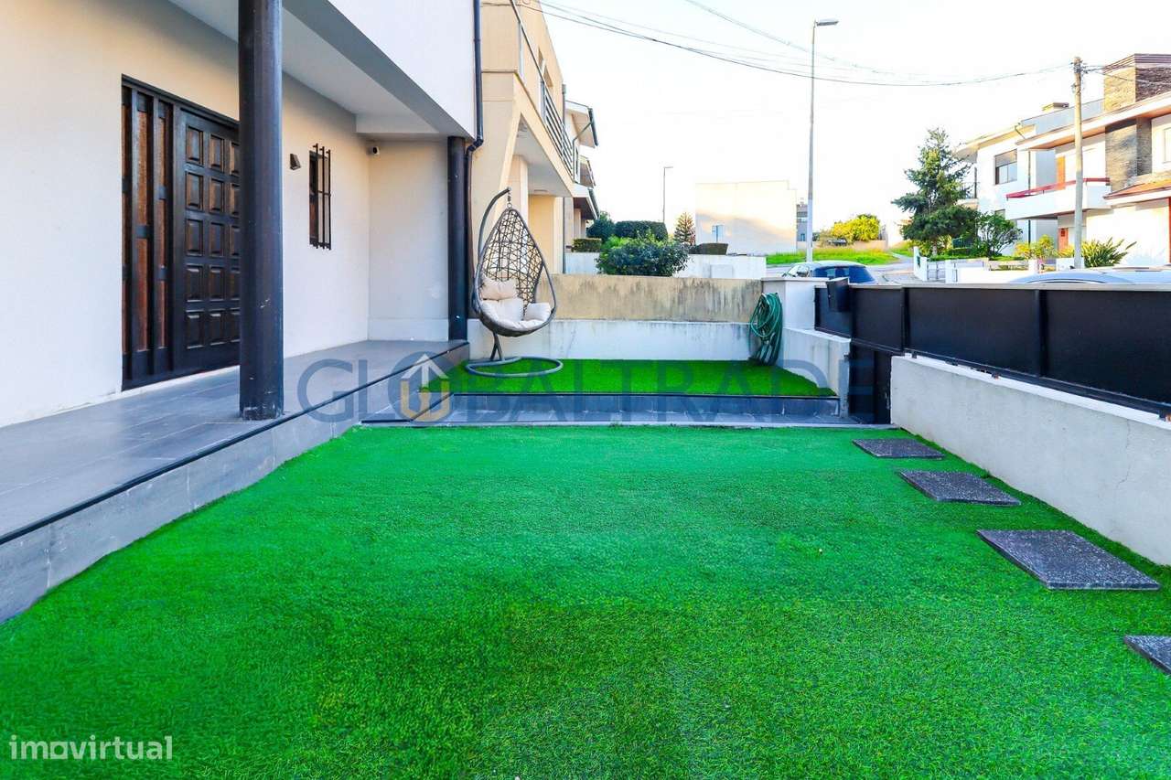 Moradia T3 - Com Habitação T0 R/C em Valongo - Grande imagem: 4/60