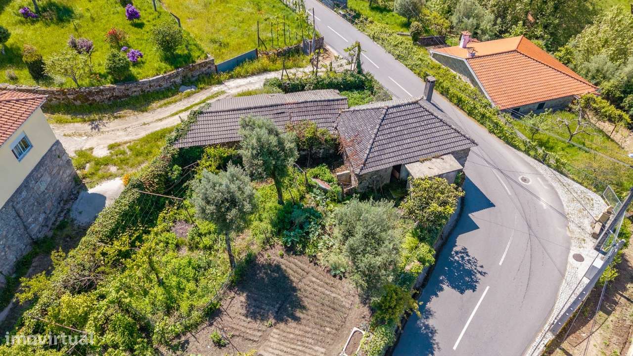 Moradia para Restaurar T3 Venda em Cabeceiras de Basto,Cabeceiras de B-7