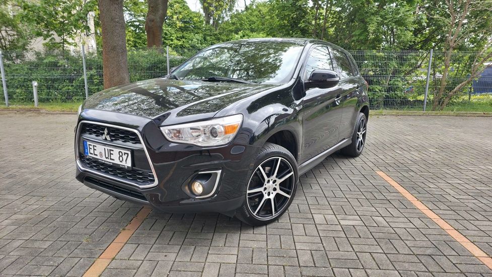 Mitsubishi ASX 1.6 Invite Navi 2013