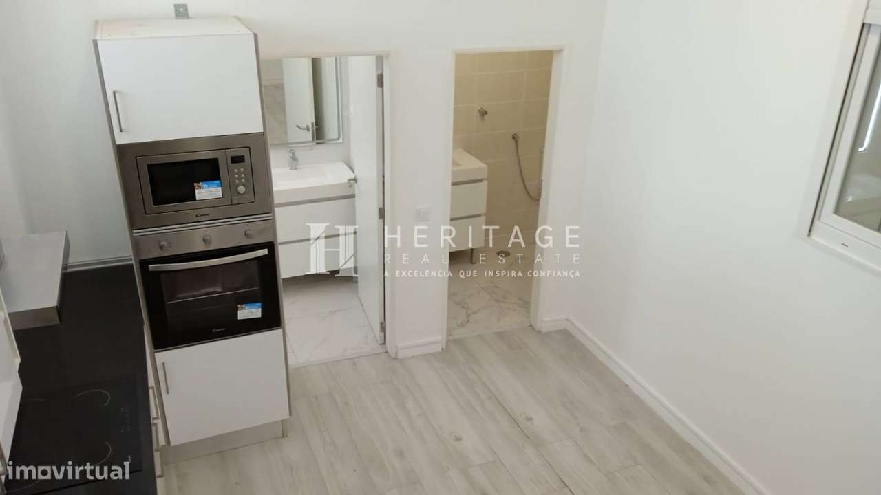 Loja com terraço no Barreiro-16